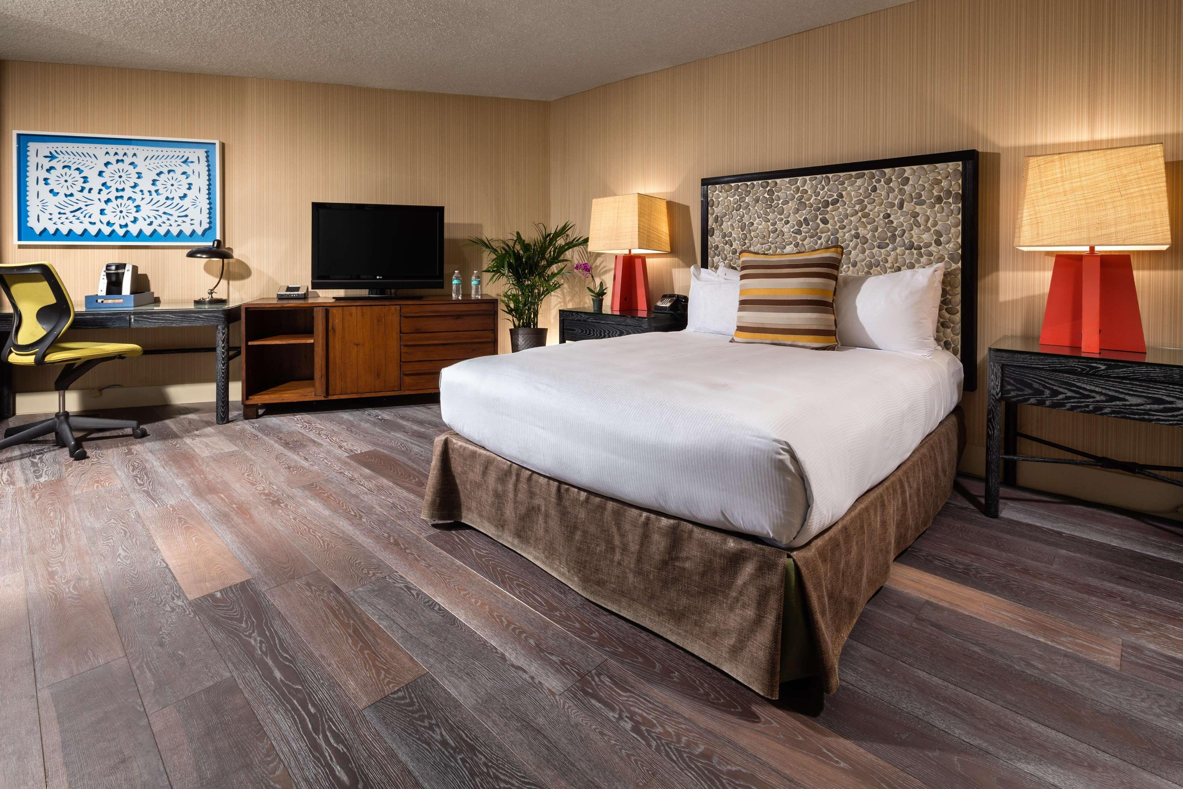 Hotel Maya - A Doubletree By Hilton Hotel Long Beach Esterno foto