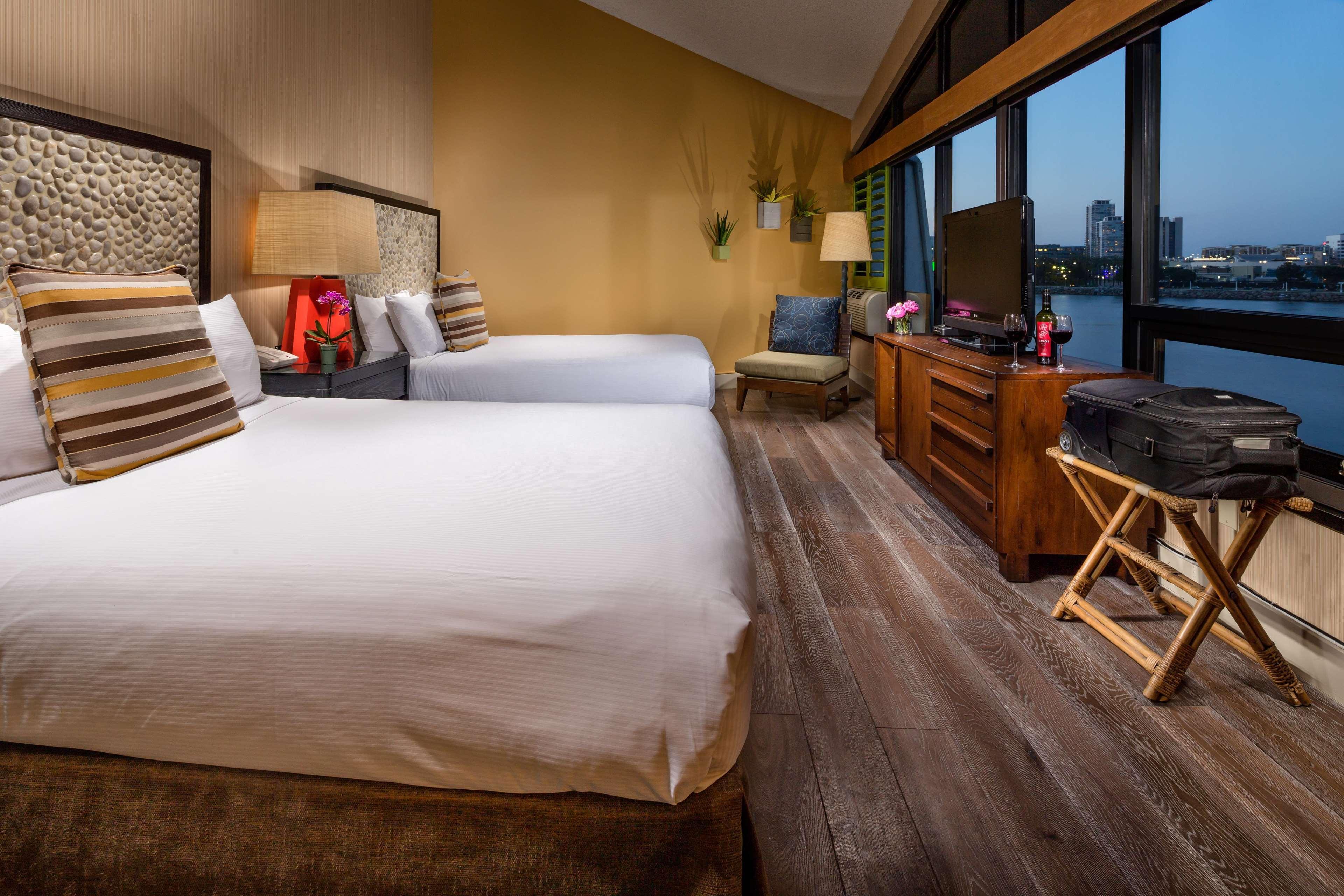 Hotel Maya - A Doubletree By Hilton Hotel Long Beach Esterno foto