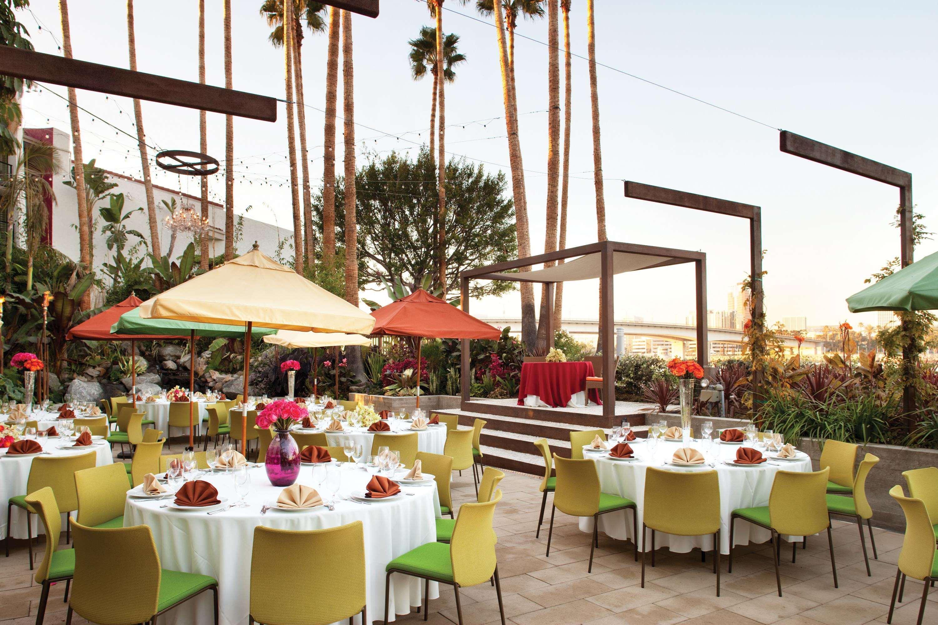 Hotel Maya - A Doubletree By Hilton Hotel Long Beach Esterno foto