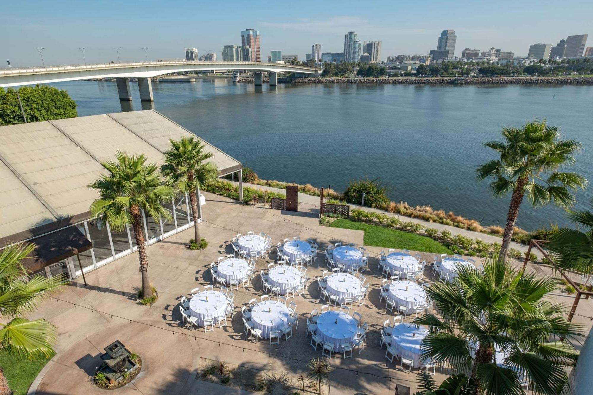 Hotel Maya - A Doubletree By Hilton Hotel Long Beach Esterno foto