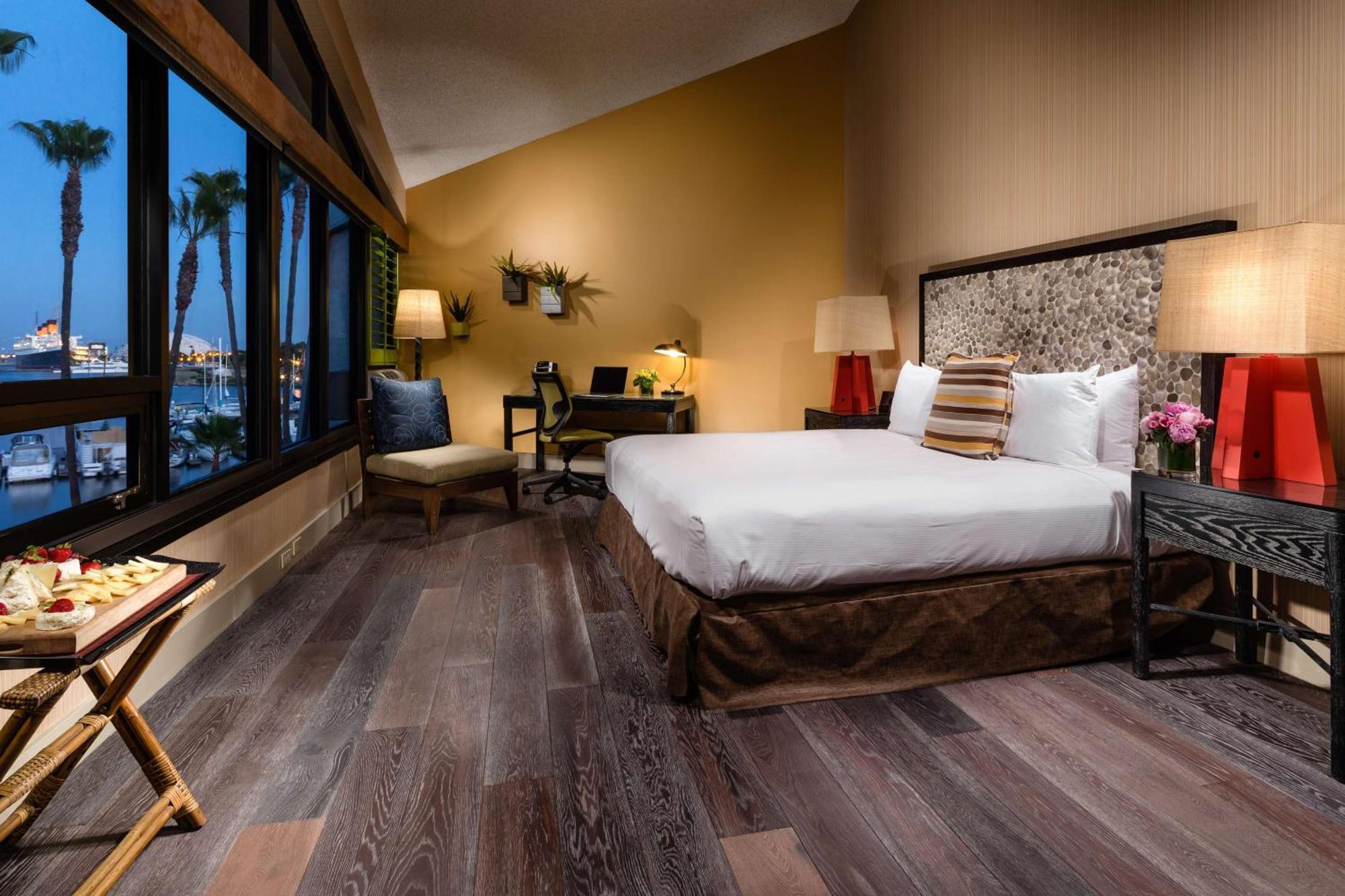 Hotel Maya - A Doubletree By Hilton Hotel Long Beach Esterno foto